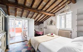 Scala Lovely Terrace Apartment